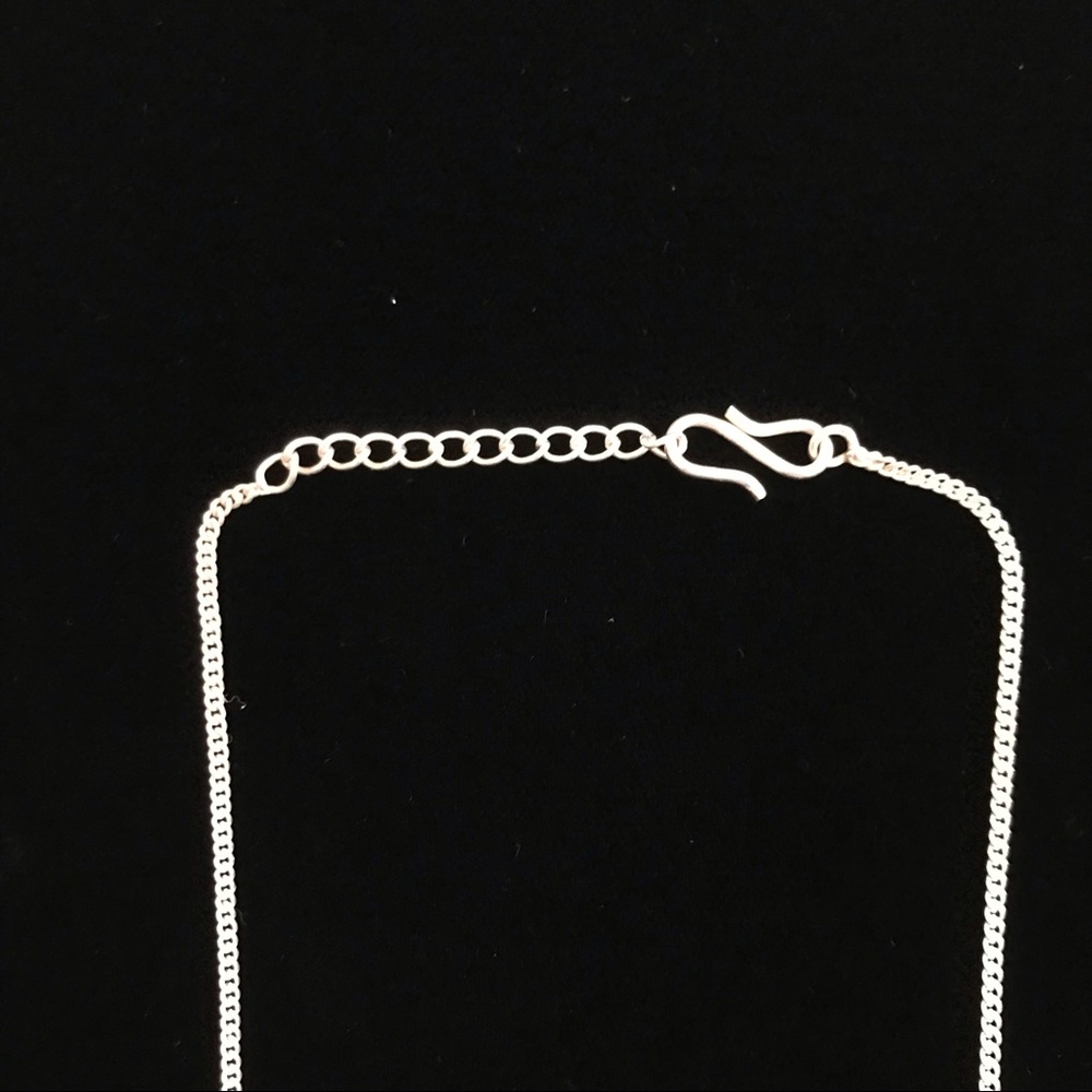 Sterling silver spread wings necklace with center stone - Picture 4 of 5